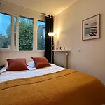 Fully equipped Studio near metro