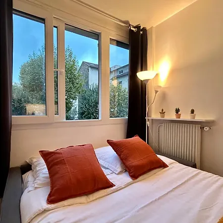 Appartamento Fully Equipped - 2 Guests - Near Metro